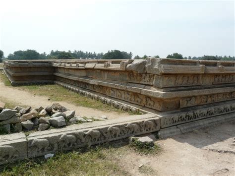 Hampi Hopping, Royal Center: Mahanavami Platform Enclosure | Sarson ke Khet