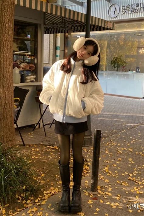 ear muffs | Japan outfit winter, Japan outfit, Cute outfits