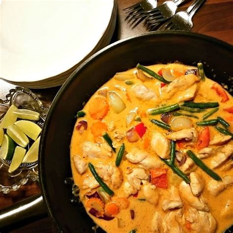 kyckling röd curry recept