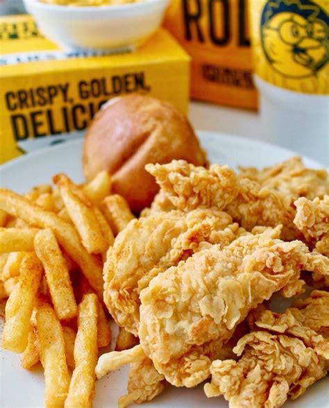 Golden Chick menu in Wharton, Texas, USA