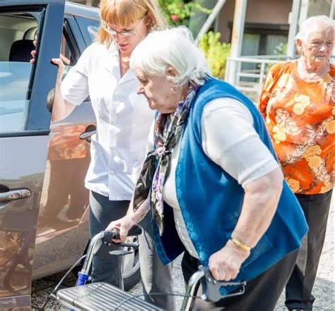 Oregon Care Careers | Long-Term Care Career Support Service