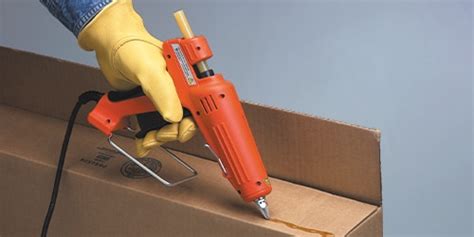 Hot Melt Adhesives | 3M India