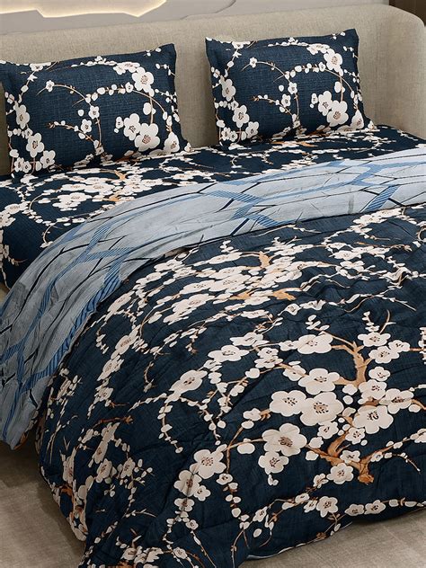 Buy Printed Double Bed 130 GSM 4 Pc Bedding Set (1 Bedsheet, 1 AC ...