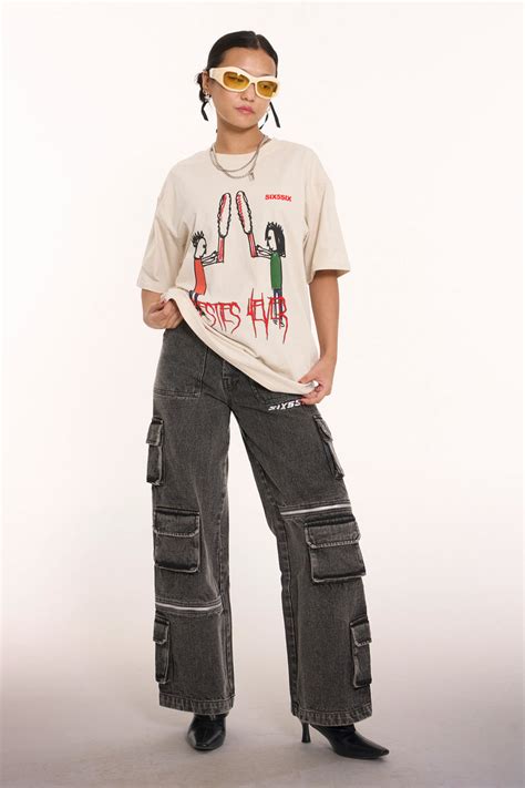 BESTIES T-SHIRT-UNISEX – SIX5SIX STREET