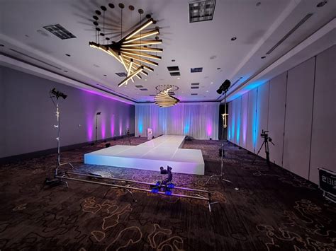 Top 8 Set & Stage Decor Options To Make Your Event Stand Out