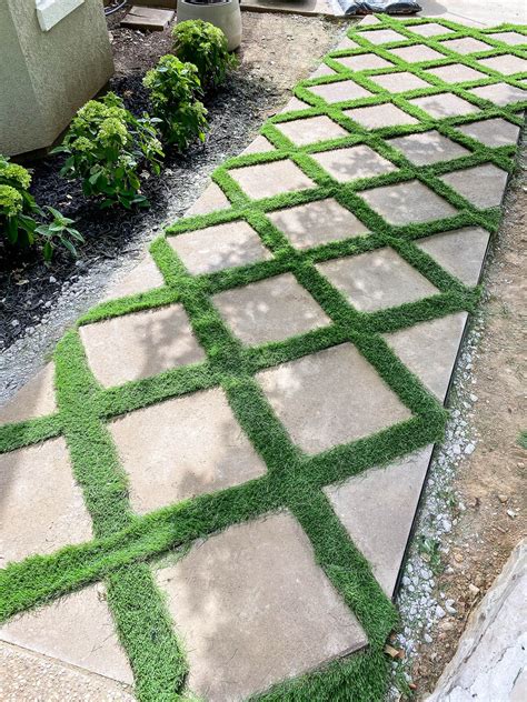 How To Lay A Paver Walkway With Grass In Between | Paver walkway, Paver ...