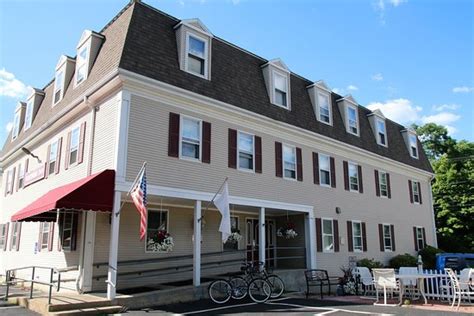 WESTBOROUGH INN - Hotel Reviews, Photos, Rate Comparison - Tripadvisor
