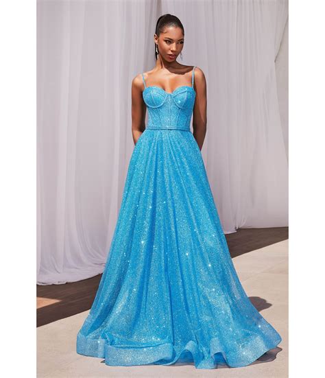 Cinderella In Blue Dress How To Dress Like A Disney Princess On Your