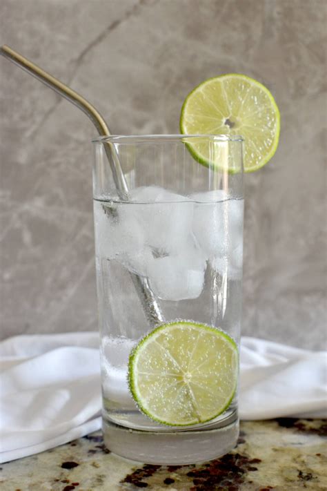 Seltzer vs Sparkling Water vs Club soda-Differences, uses, benefits