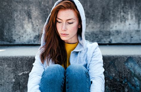 The Psychology Of Deflection (How To Respond + How To Stop)