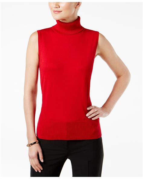 Cable & Gauge Sleeveless Turtleneck Sweater in Red | Lyst