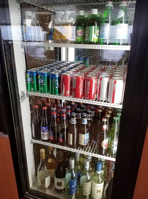 Chicago O'Hare / ORD Air France lounge review (Priority Pass ORD ...