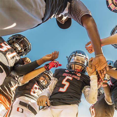 Friday Night Tykes | Stream on Hayu