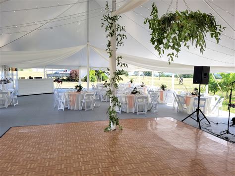 FastDeck 2.0 Event Floor - SnapLock Dance Floors