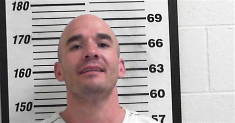 Convicted burglar faces bundle of new charges since his prison release ...