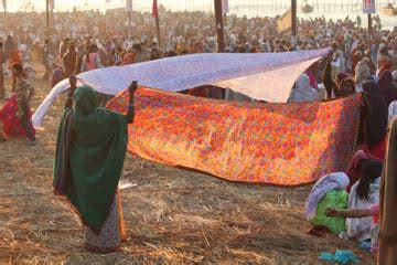 Primitive Tribes Bathing 的图像结果