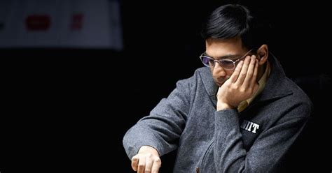 Viswanathan Anand held to a draw by Magnus Carlsen, begins Blitz ...
