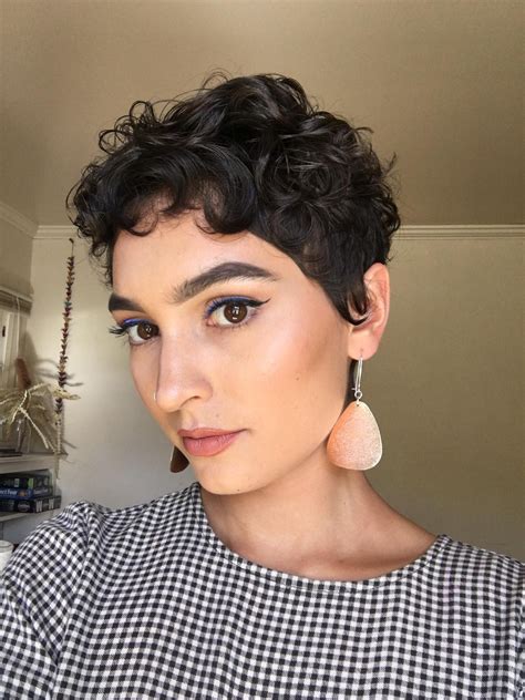 Finally found a hairstylist who knows how to work with my curly pixie ...