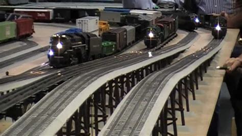 Model Train Engine Test Track 的图像结果