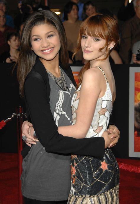#Bella Thorne #Zendaya | Bella thorne and zendaya, Zendaya photoshoot ...