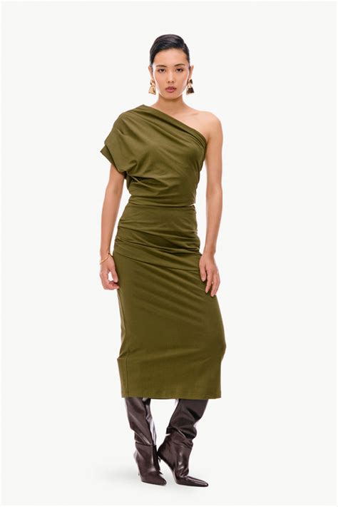 Qua | Dress effortlessly. Live fearlessly.