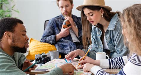 Community Activities 的图像结果