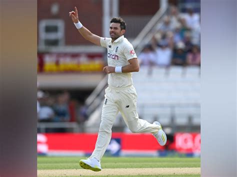 Ashes, 1st Test: James Anderson ruled out due to calf strain