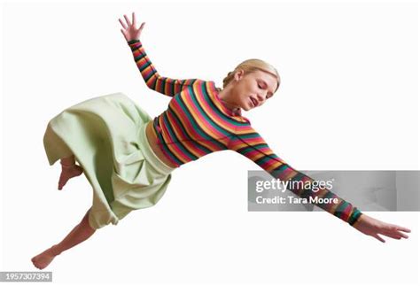 Skirt Flying Prank 的图像结果