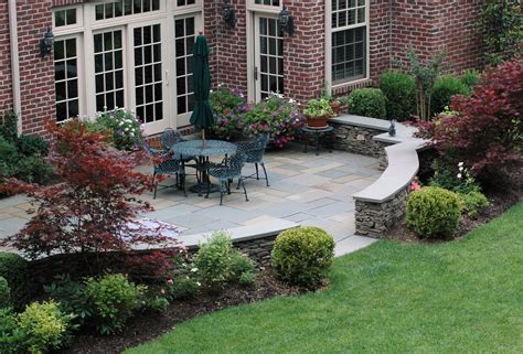 Maximizing Your Outdoor Space - Landscaping Ideas Around Patio - Patio ...