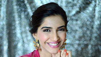 Decoding Sonam Kapoor’s Cannes beauty look | Vogue India