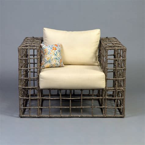 The Fortress Luxe All Weather Chair – Bareeki