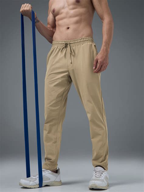 Men Solid Regular Fit Joggers Pants with DURACOOL+
