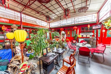 SITTING ON THE CITY WALLS (BEIJING) COURTYARD HOUSE - Hostel Reviews ...