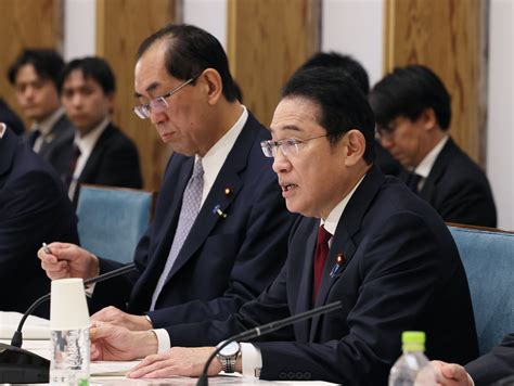 政治 的图像结果