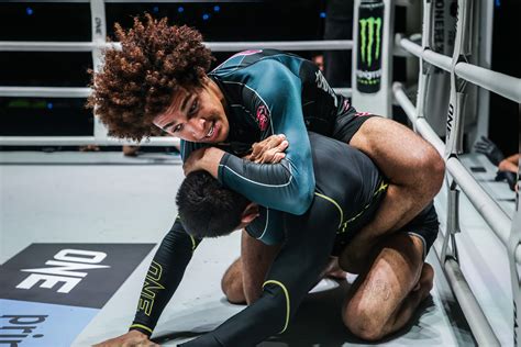 ONE Fight Night 21: Eersel Vs. Nicolas की सबसे शानदार तस्वीरें - ONE ...