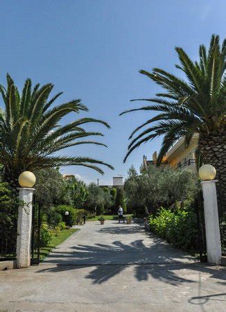 VILLA ANNILENA (Erateini) - Apartment Reviews, Photos, Rate Comparison ...