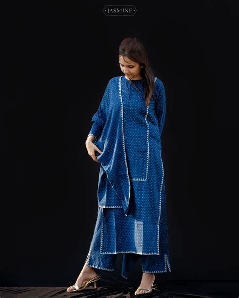 Ajrakh straight cut kurta set – JASMINEBYSEBA