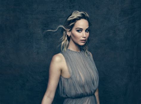 [100+] Jennifer Lawrence Wallpapers | Wallpapers.com