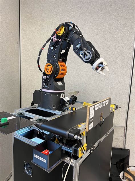 DIY 3D printed robotic arm with AI - ARCTOS