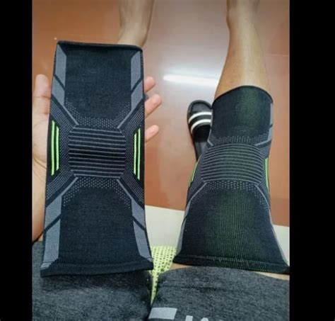 Knee Cap Compression Support – Buddy