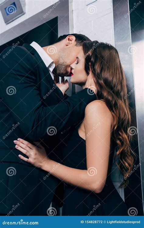 Love Kiss Open Cloth 的图像结果