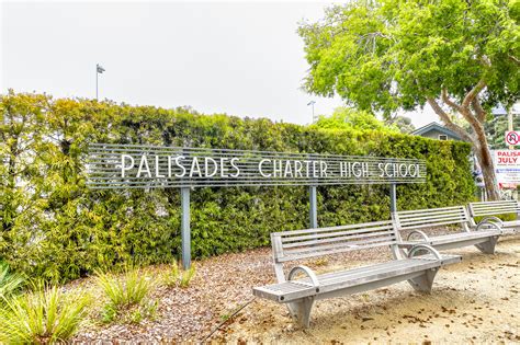 About Brentwood | Schools, Demographics, Things to Do - Homes.com