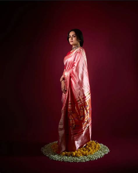 Buy EXCLUSIVE! Traditional Pretty Peach Pure Silk Double Pallu Paithani ...