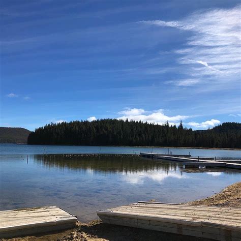 Paulina Lake Lodge Cabins | La Pine, Oregon