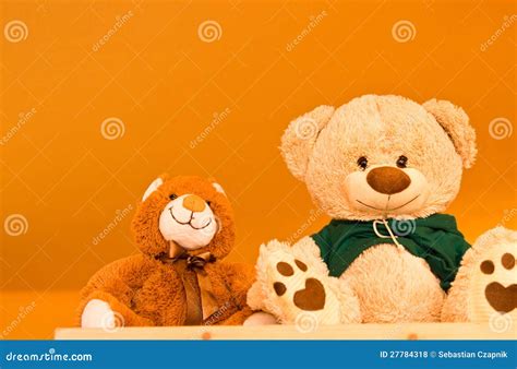 玩具熊 库存图片. 图片 包括有 浪漫, 唯一, 讨人喜欢, 敲打, 虚拟, 对象, 概念性, 丝带, 毛皮 - 30758125