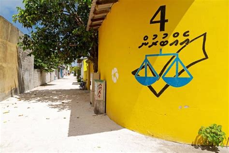 Languages of Maldives: Dhivehi, English, Arabic and More Unfold