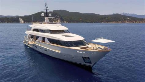 SANLORENZO SD112 2018 - B&C MARINE Luxury Yachts For Sale & Charter