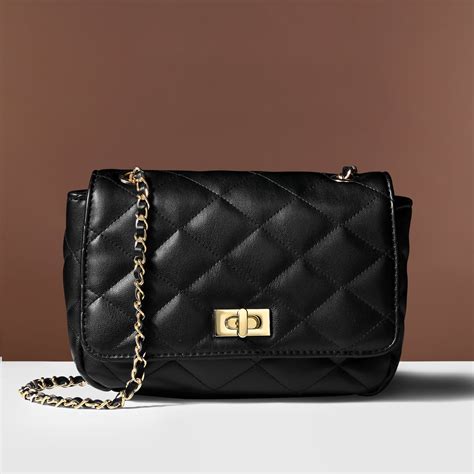Buy Black Quilted Twistlock Sling Bag Online