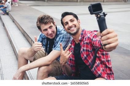 Deal-Making Handshake 的图像结果