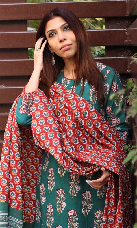 Cotton Sanganeri Print Green Suit Set with Printed Cotton Dupatta ...